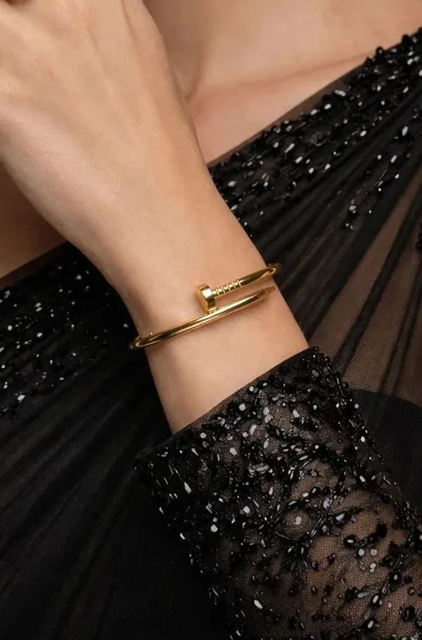Luxe_Lock_Cuff