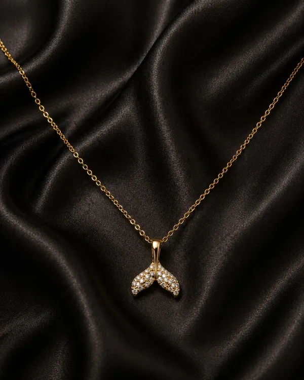 Aurielle_Flutter_Pendant