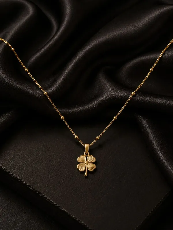 Golden_Clover_Pendent