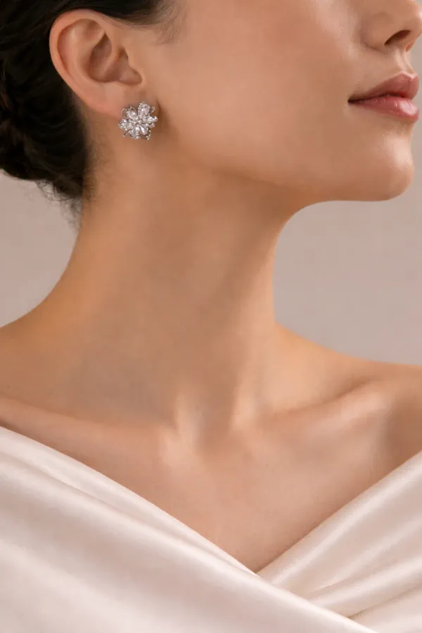 Silver_Spark_Bloom_Stud_Earrings