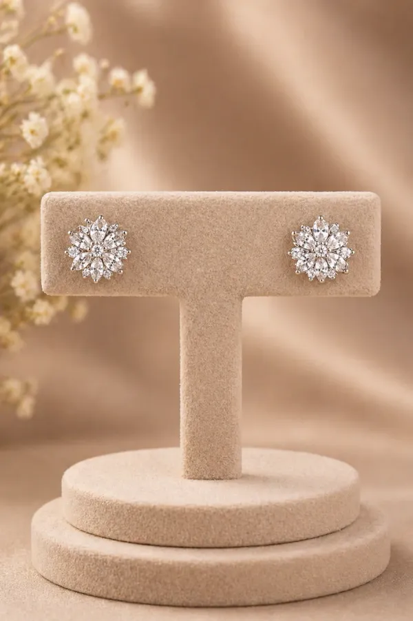 Silver_Spark_Bloom_Stud_Earrings