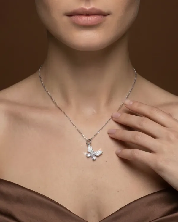 Celeste_Flutter_Pendant