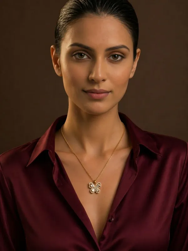 Golden_Bloom_Crystal_Pendant