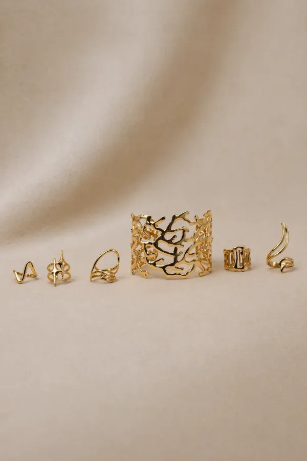 Coraline_Gold_Cuff_With_5_Rings