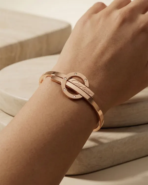 Royale_Orbit_Cuff