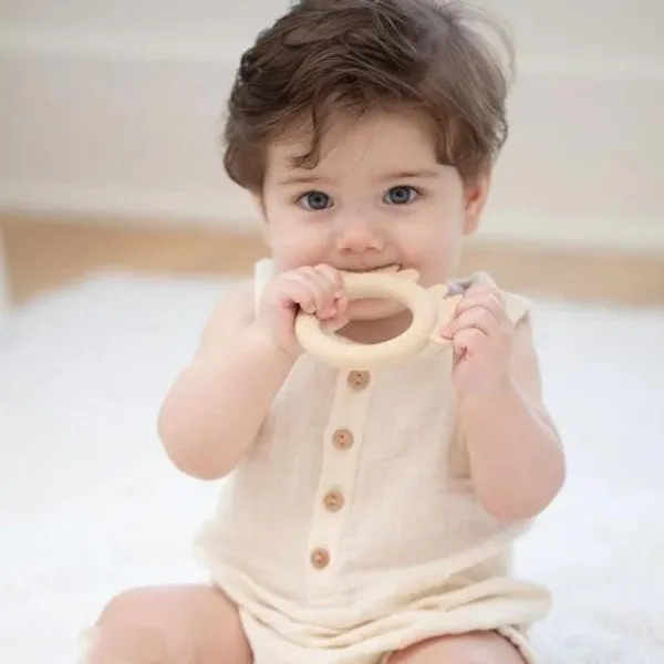 Pure_Neem_Wood_Teether_Rings_Pack_Of_4_Natural_Safe_Baby_Friendly