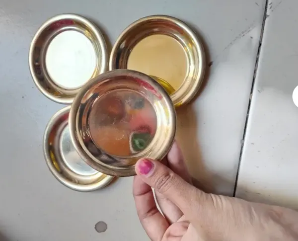 Pure_Brass_Puja_Plate_–_Pack_of_8_Multipurpose_|_3_Inch_|_Perfect_for_Diya,_Dhoop,_Bhog,_Idols_&_Daily_Puja