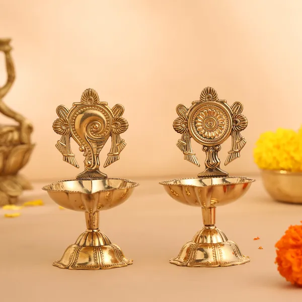 Pure_Brass_Shankh_Chakra_Diya_Set_of_2