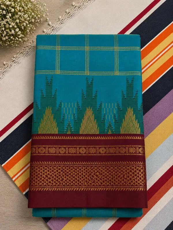 Ilkal_Saree_with_Zari_Checked_Pattern