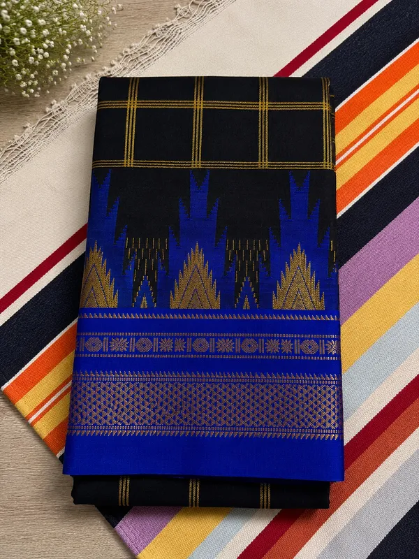 Ilkal_Saree_with_Zari_Checked_Pattern