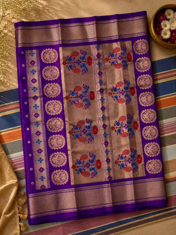 Art_Silk_Paithani_Saree_With_All_over_Zari_Weaves_&_Contrast_Border