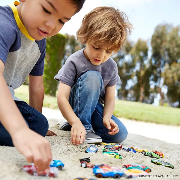 Multicolor_Plastic_Die-Cast_Toy_Cars_Set_Of_10_For_Kids