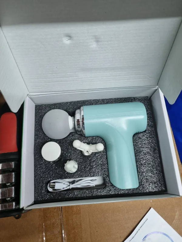 Light_Green_Metal_Body_Silent_Brushless_Deep_Tissue_Percussion_Massage_Gun