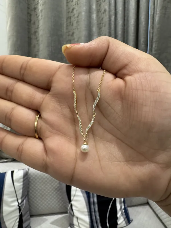 Gold_925_Sterling_V-Shape_Crystal_Pearl_Pendant_Necklace_For_Women