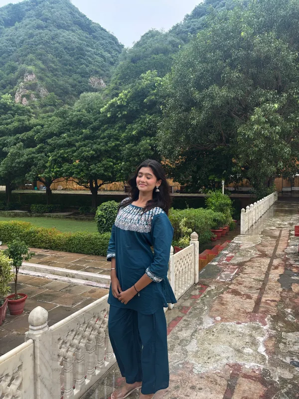 Teal_Blue_Cotton_Blend_Embroidered_Kurta_Pajama_Set_For_Women