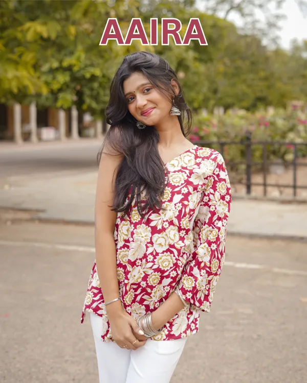 Aaira_|_Corset_Back_Digital_Print_Cotton_Short_Kurti