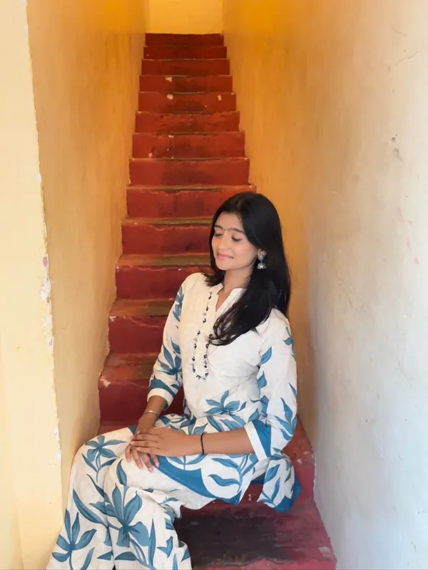 Blue_And_White_Cotton_Blend_Floral_Print_Kurta_Palazzo_Set_For_Women