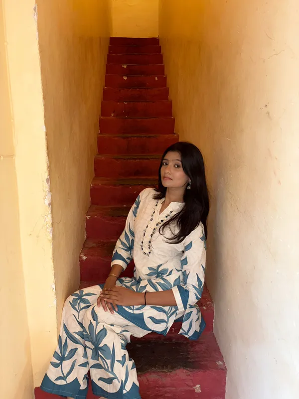 Blue_And_White_Cotton_Blend_Floral_Print_Kurta_Palazzo_Set_For_Women