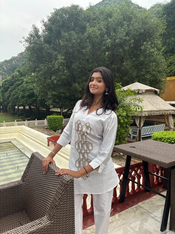 White_Cotton_Blend_Embroidered_Co-Ord_Set_For_Women