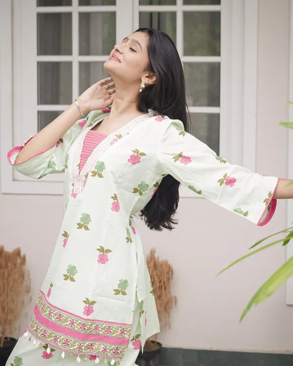 Sage_Green_Floral_Printed_Short_Kurti_with_Farsi_Pants_Co-Ord_Set