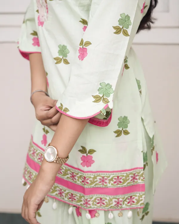 Sage_Green_Floral_Printed_Short_Kurti_with_Farsi_Pants_Co-Ord_Set
