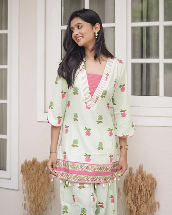 Sage_Green_Floral_Printed_Short_Kurti_with_Farsi_Pants_Co-Ord_Set