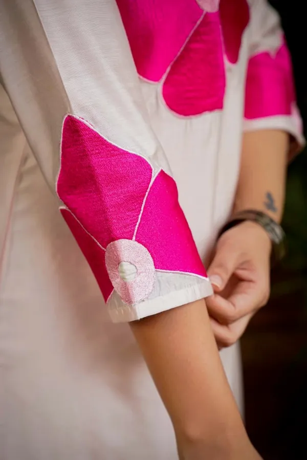 Off_White_Cotton_Blend_Straight_Kurta_Set_With_Dupatta_For_Women