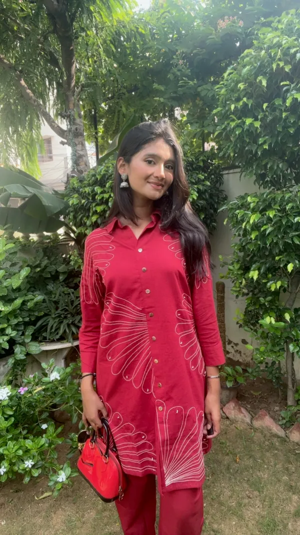 Red_Cotton_Blend_Embroidered_Kurti_Set_For_Women