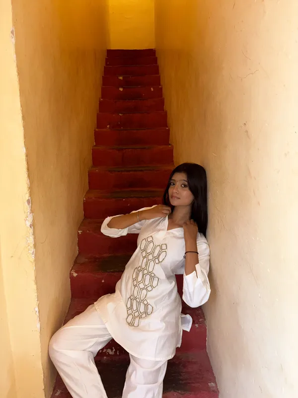 White_Cotton_Blend_Embroidered_Co-Ord_Set_For_Women