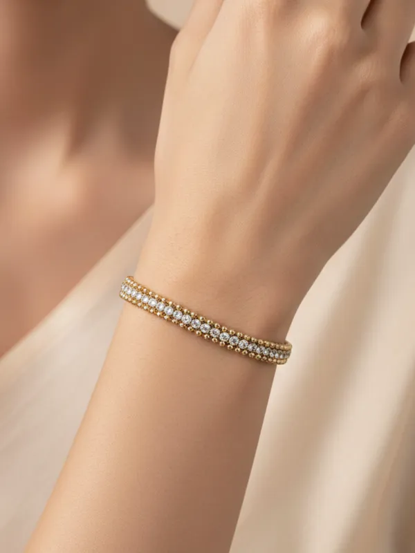 Golden_Stainless_Steel_Modern_Bracelet_For_Woman