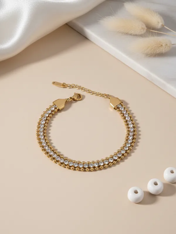 Golden_Stainless_Steel_Modern_Bracelet_For_Woman