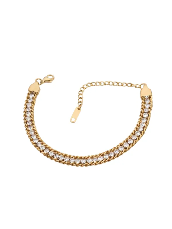 Golden_Stainless_Steel_Modern_Bracelet_For_Woman