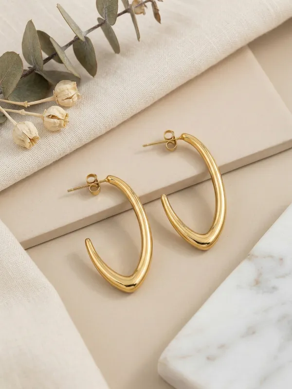 Golden_Stainless_Steel_Modern_Earring_For_Woman