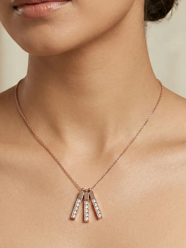 Rose_Golden_Stainless_Steel_Modern_Necklace_For_Woman
