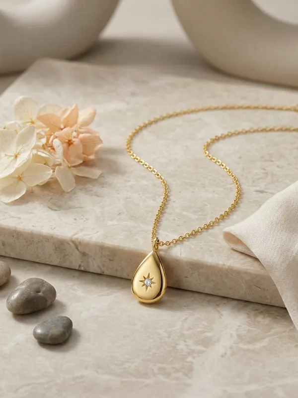 Golden_Stainless_Steel_Modern_Necklace_For_Woman
