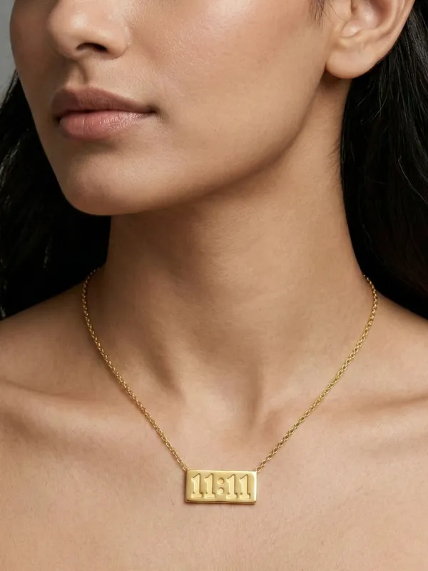 Golden_Stainless_Steel_Modern_Necklace_For_Woman
