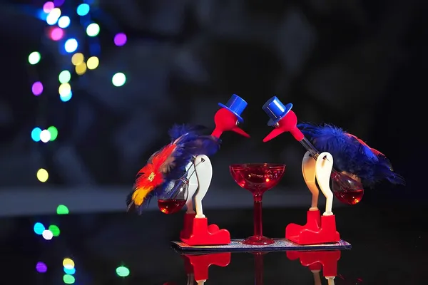 Mango_Pie_Rangoli_Drinking_Bird_Royal_Blue