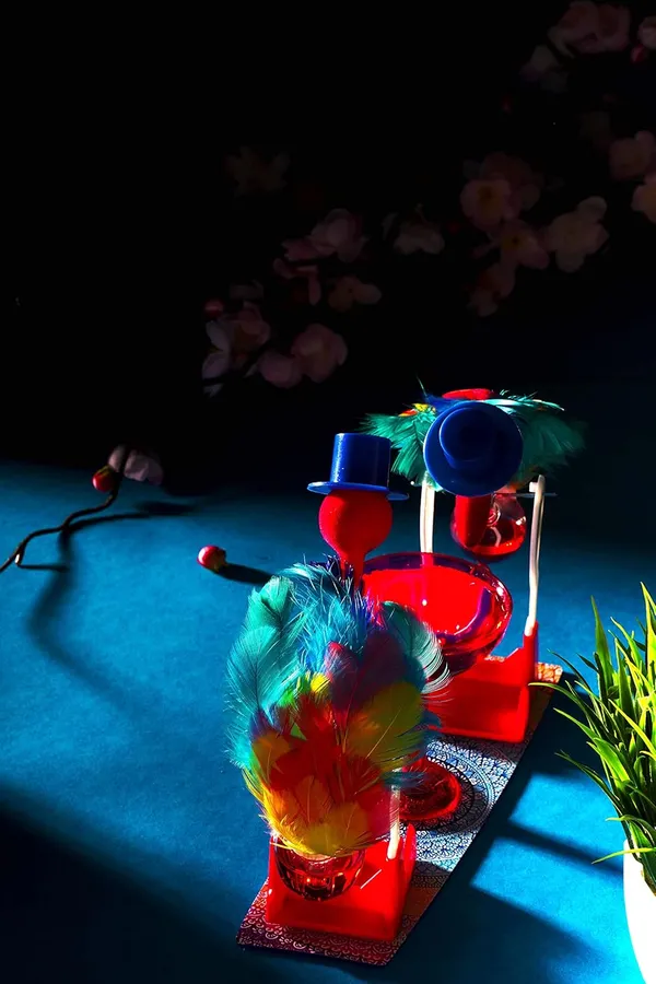 Mango_Pie_Rangoli_Drinking_Bird_Blue_Red_Yellow