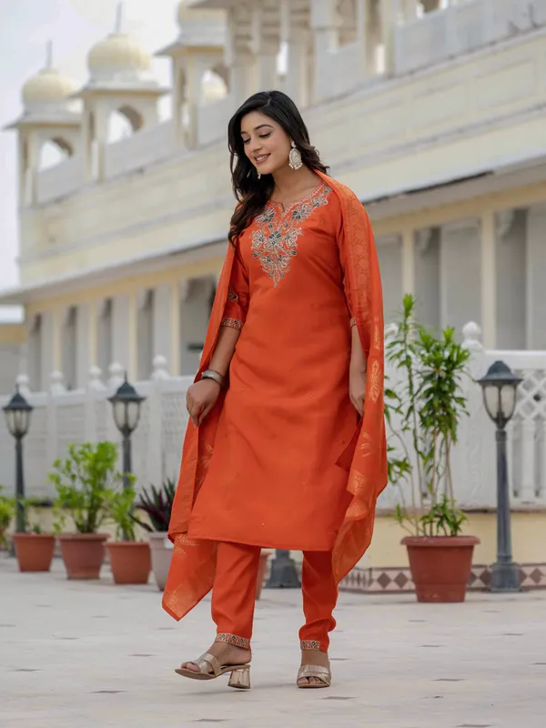 Orange_Romal_Silk_Sequins_Embroidered_Kurta_Pant_Set_For_Women