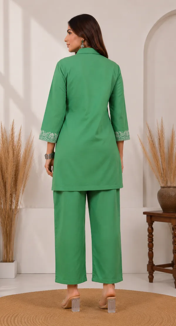 Green_Cotton_Jacquard_Co-Ord_Set_for_Women_|_Premium_Short_Kurti_with_Pant