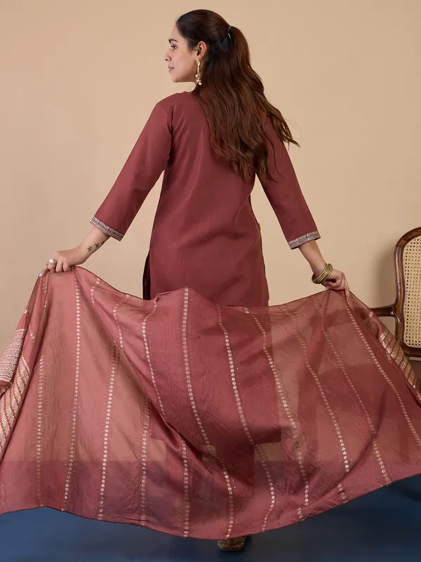 Brown_Women's_Traditional_Embroidered_Kurta_Pant_Set_with_Silk_Dupatta_|_Women's_Ethnic_Wear