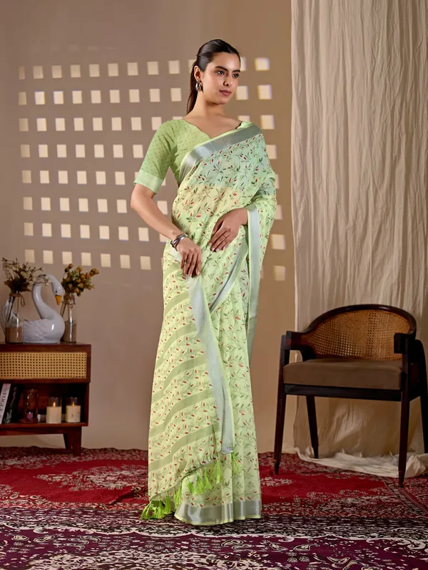 Green_Floral_Digital_Print_Soft_Linen_Cotton_Saree_with_Contrast_Printed_Blouse