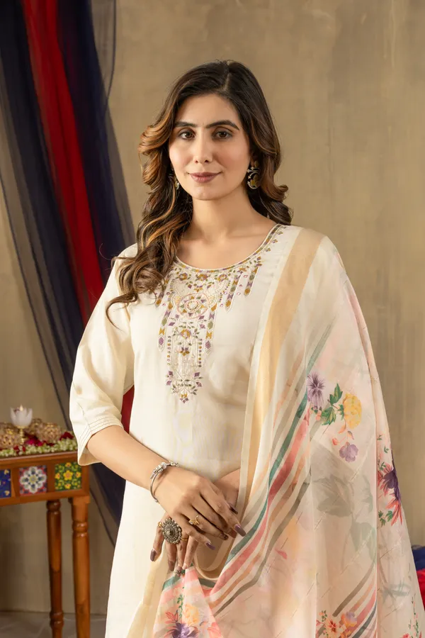 White_Shimmer_Gold_Silk_Embroidered_Kurta_Pant_Set_For_Women