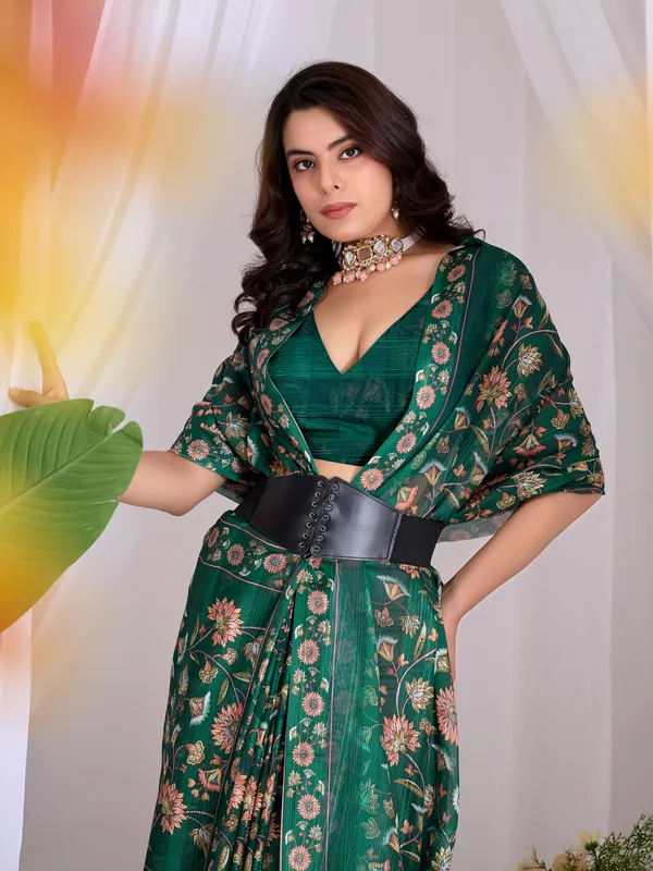 Emerald_Green_Floral_Digital_Print_Premium_Monsoon_Saree_with_Matching_Blouse_Piece