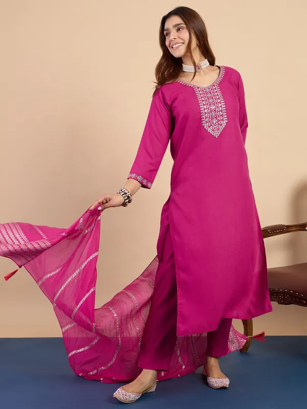 Pink_Women's_Traditional_Embroidered_Kurta_Pant_Set_with_Silk_Dupatta_|_Women's_Ethnic_Wear