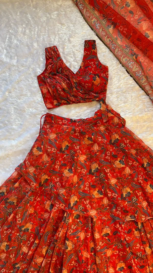 Floral_Printed_Lehenga_Set_with_Stylish_Sleeveless_Blouse_&_Designer_Dupatta