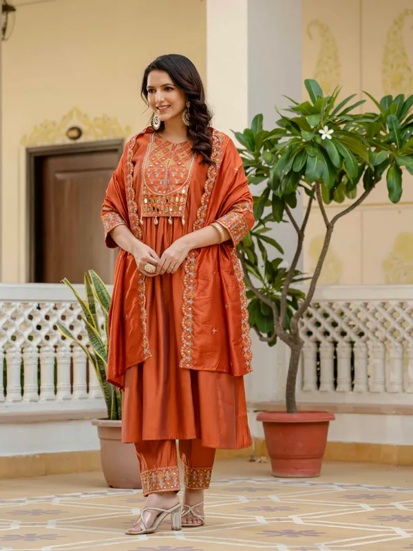 Orange_Viscose_Mirror_Work_Kurta_Pant_Set_For_Women