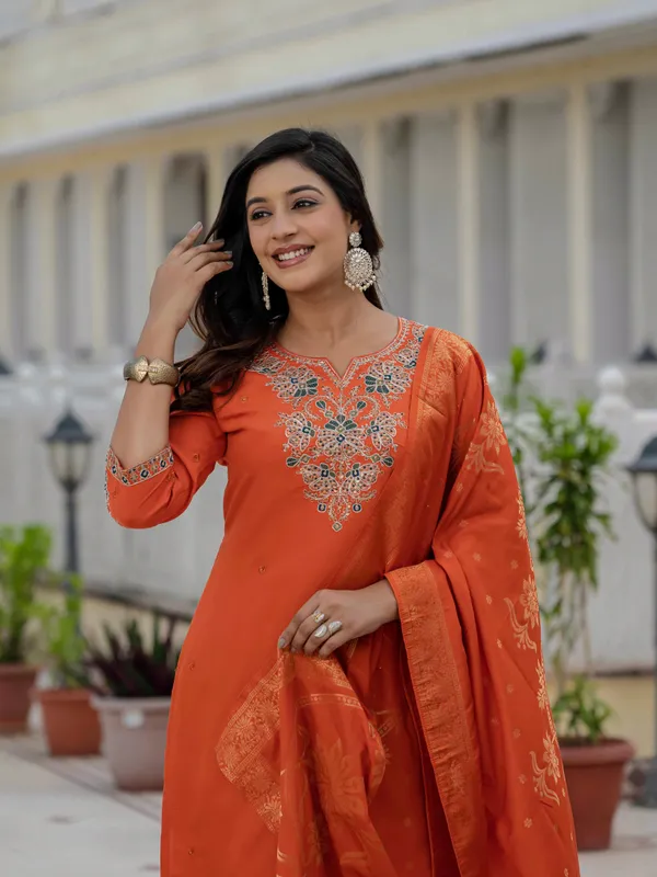 Orange_Romal_Silk_Sequins_Embroidered_Kurta_Pant_Set_For_Women