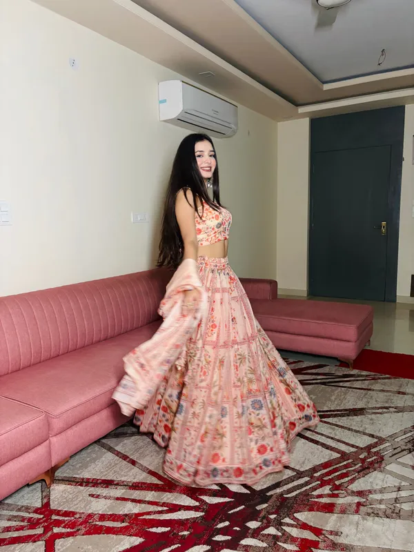 Pastel_Floral_Pure_Organza_Lehenga_Set_with_Sleeveless_Blouse_&_Designer_Dupatta
