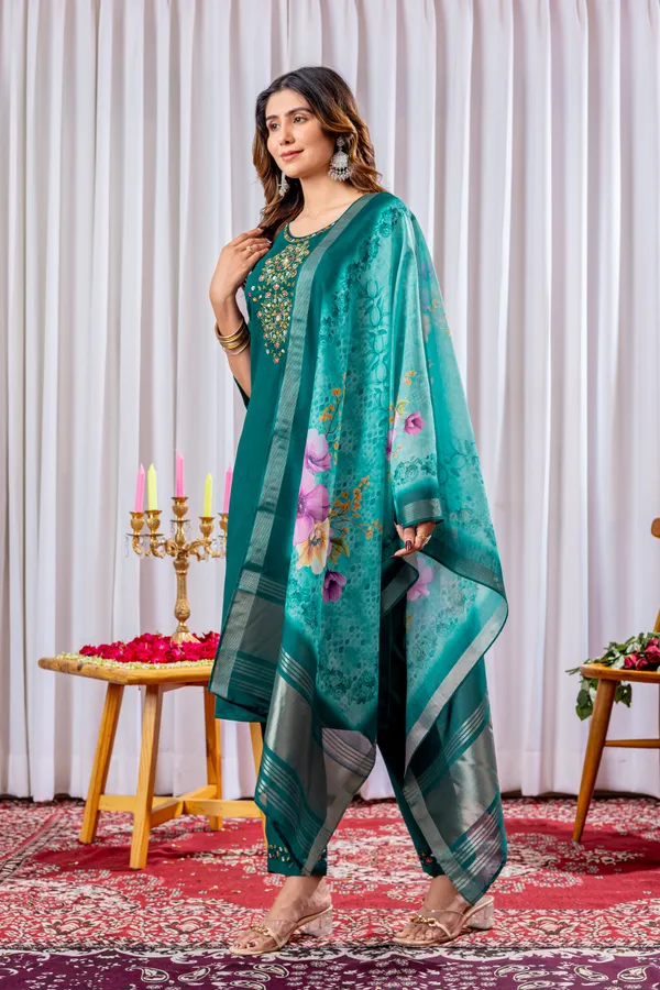 Teal_Green_Viscose_Floral_Embroidered_Kurta_Pant_Set_For_Women